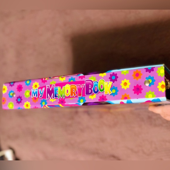 Vintage Lisa Frank Binder 🐱💜🧸🌸🌼🖍️ - Picture 5 of 13